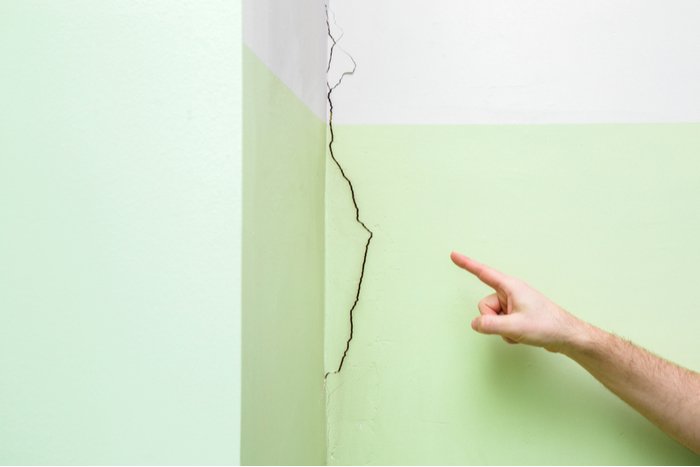 don't fix basement cracks yourself